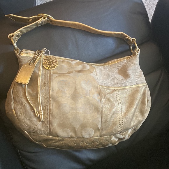 Coach Gold Hobo Shoulder Bag - Picture 3 of 10